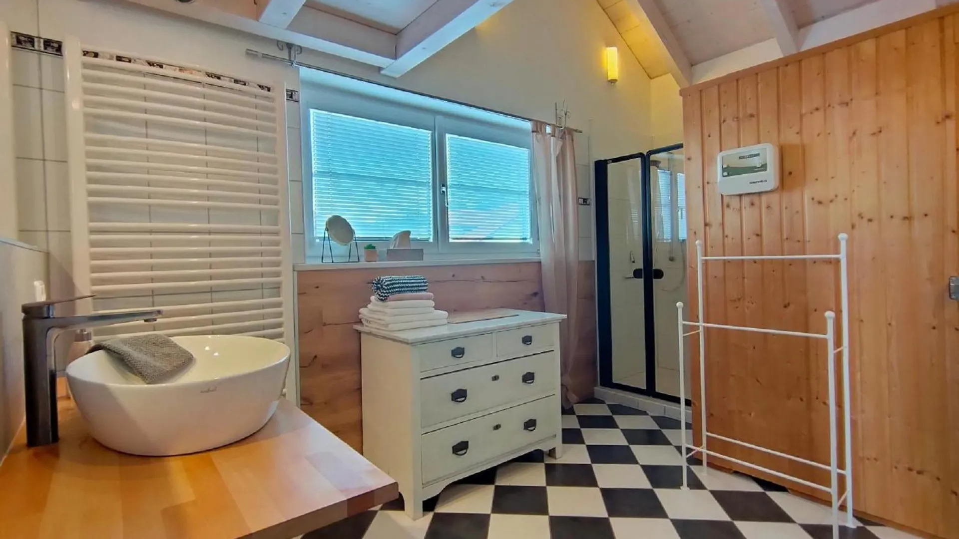 Haus Paradies Superior Fewo'S Loft, Terrasse, Private Sauna, Aktiv Card, 상트엥글마 아파트