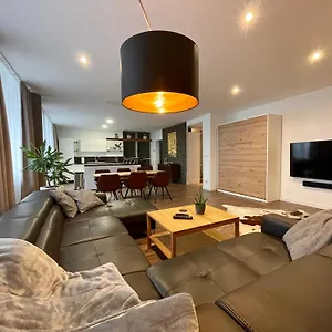 https://apt-waldstrassenviertel-loft-terrasse-redbull-arena.bestleipzighotels.com