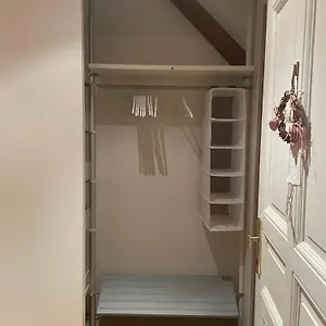 https://105qm-3-raum-zentral-ruhig-gemutlich.bestleipzighotels.com